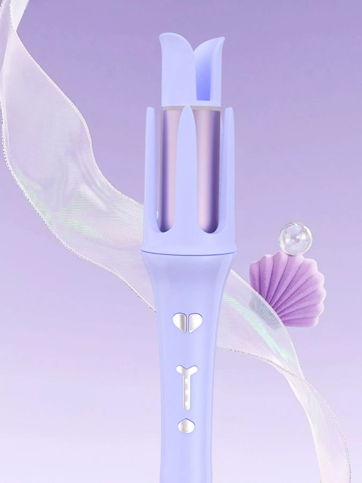 Curling iron creating a curl
