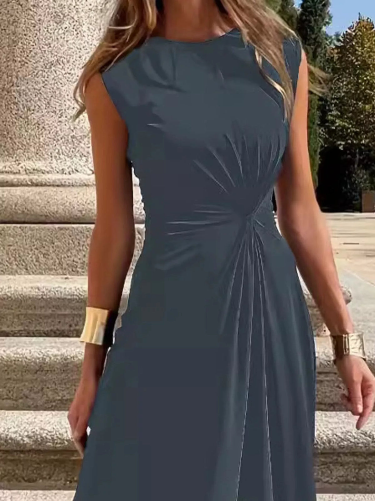 twisted round neck sleeveless maxi dress fabric texture