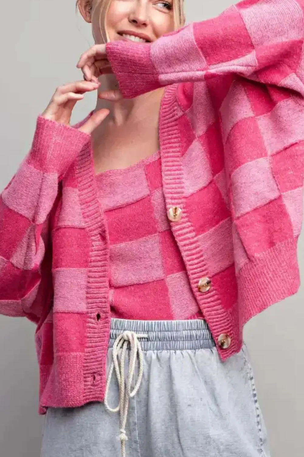 Checkered V-Neck Long Sleeve Cardigan - Fashorio