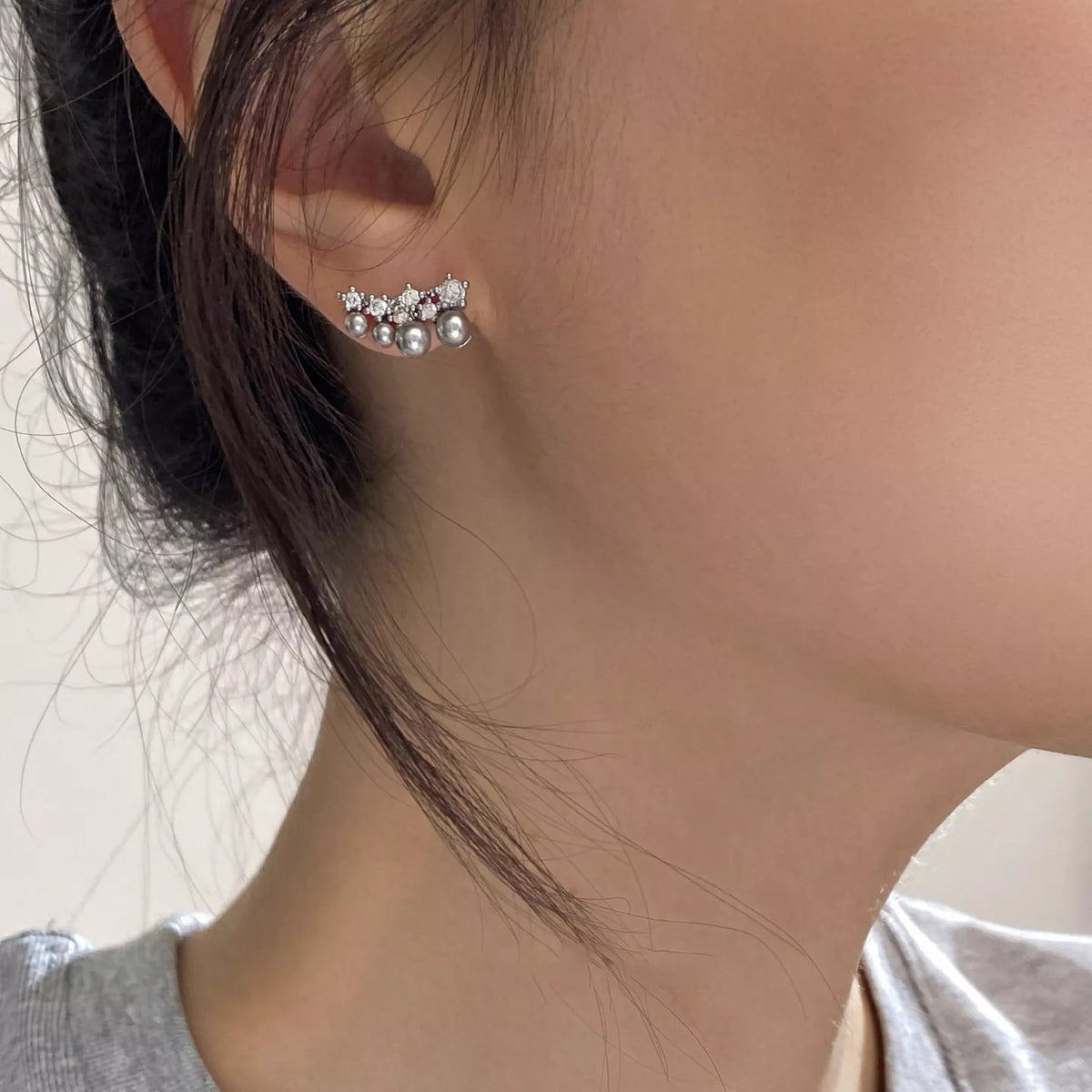 pearl cluster drop earrings with zircon side view
