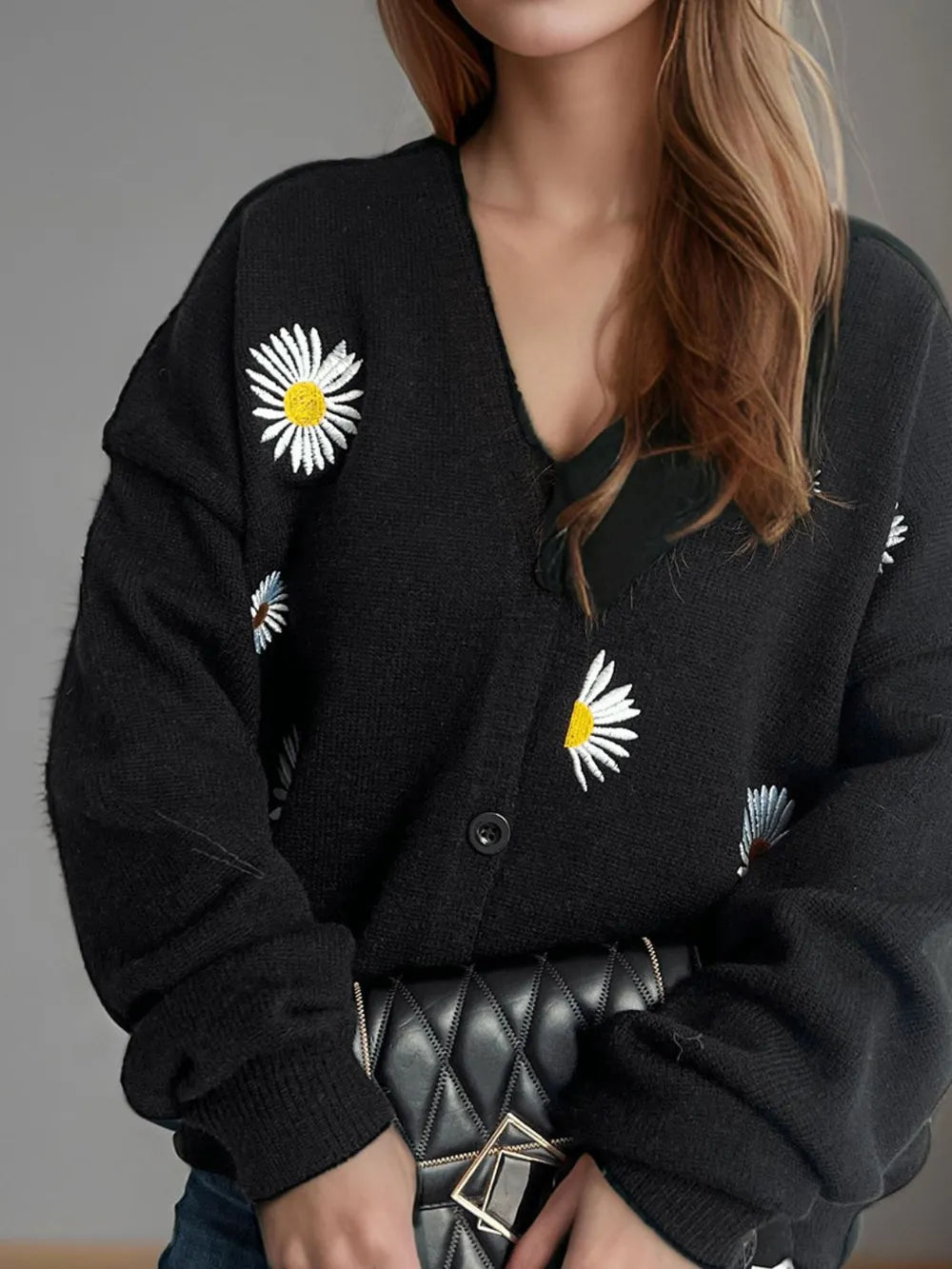 Daisy Button Up V-Neck Cardigan - Fashorio