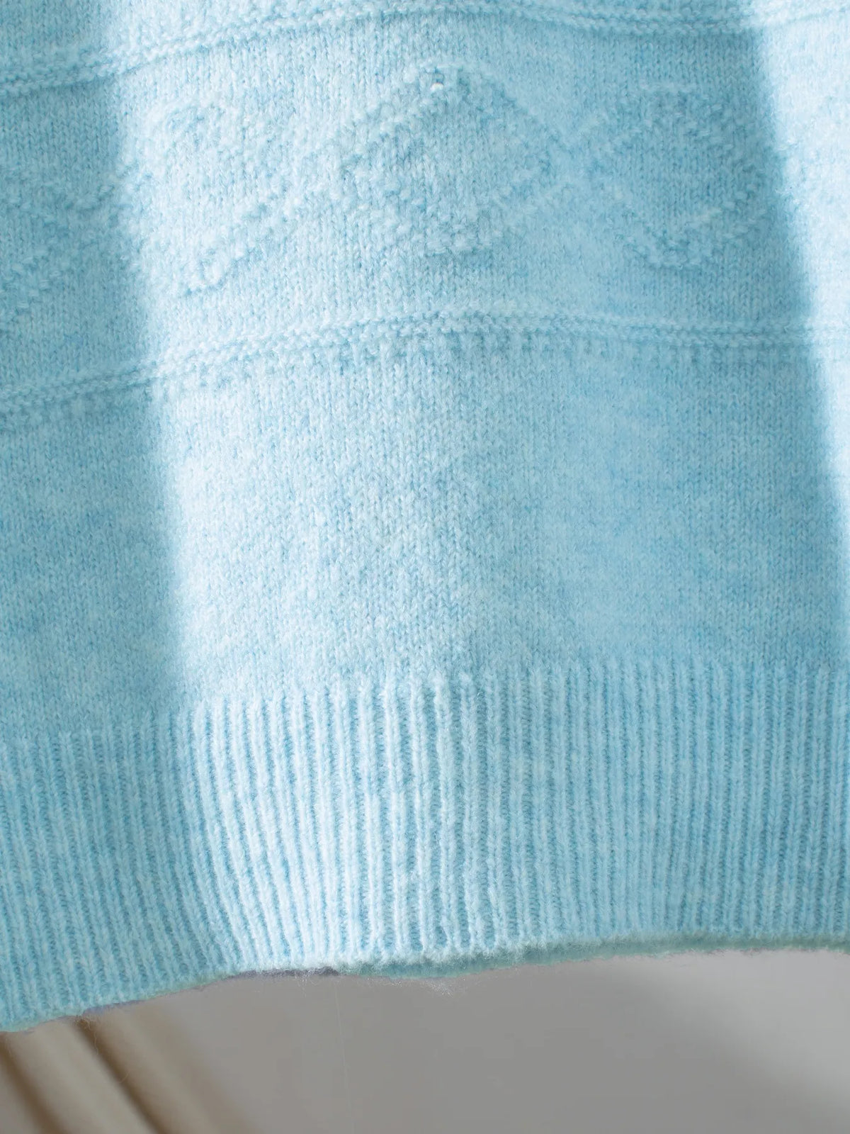 round neck long sleeve sweater neckline detail