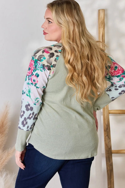 Hailey & Co Full Size Printed Round Neck Blouse - Fashorio