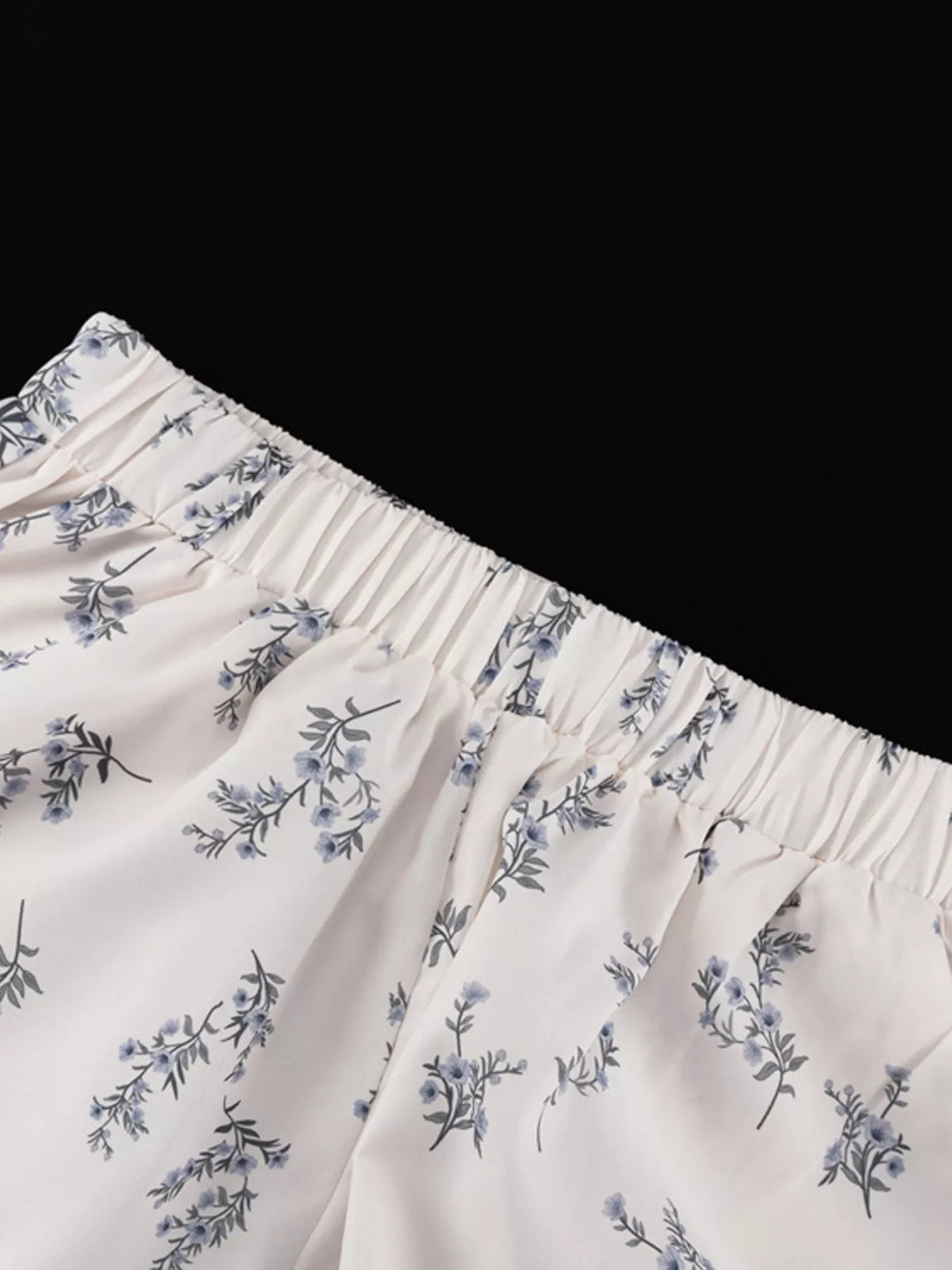 Floral Balloon Sleeve Top and Shorts Set, view 12