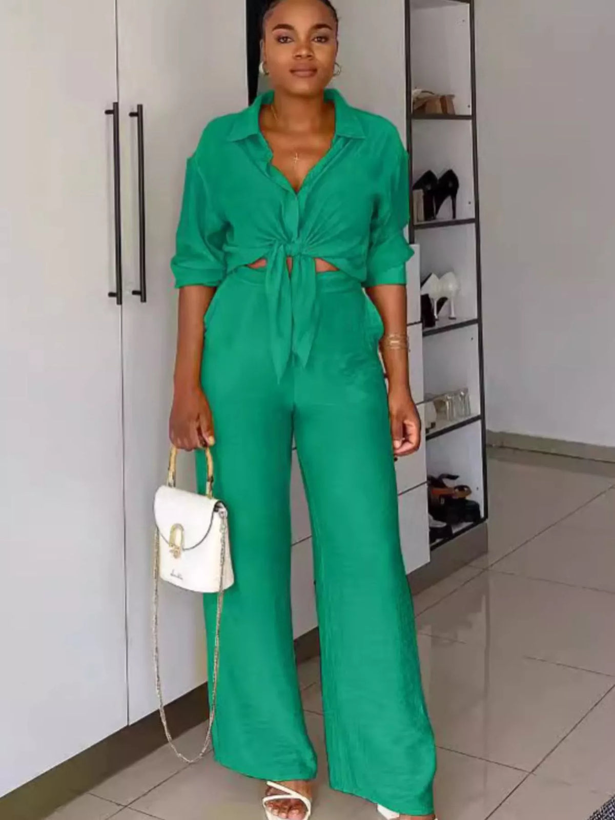 Tie front set color option