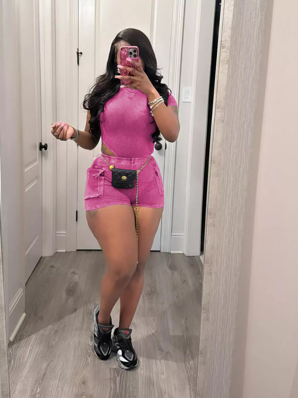 Ribbed bodysuit set profile styling