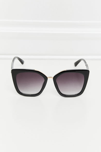 Cat Eye Full Rim Polycarbonate Sunglasses - Fashorio