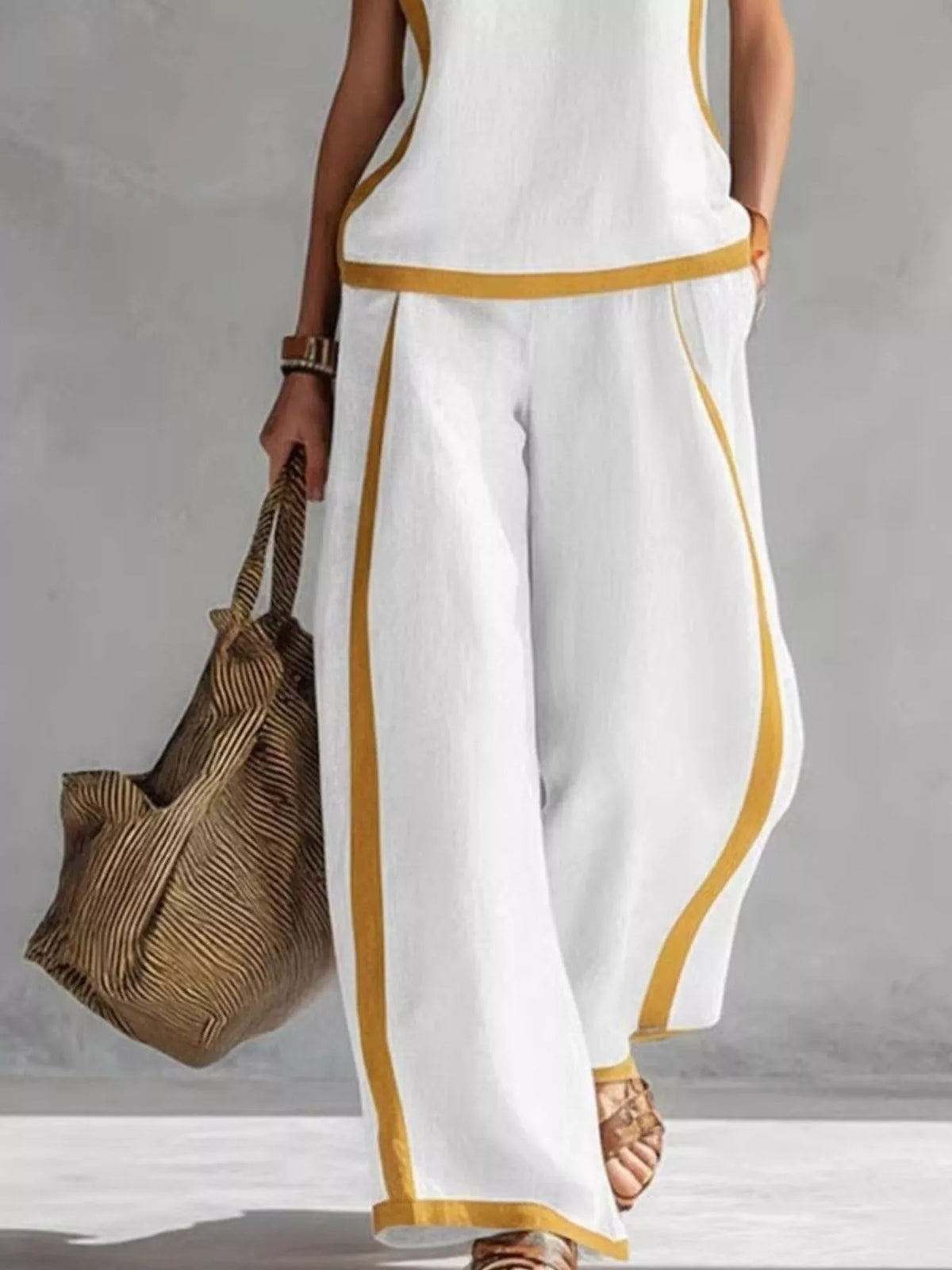 Sleeveless two piece pants set close up