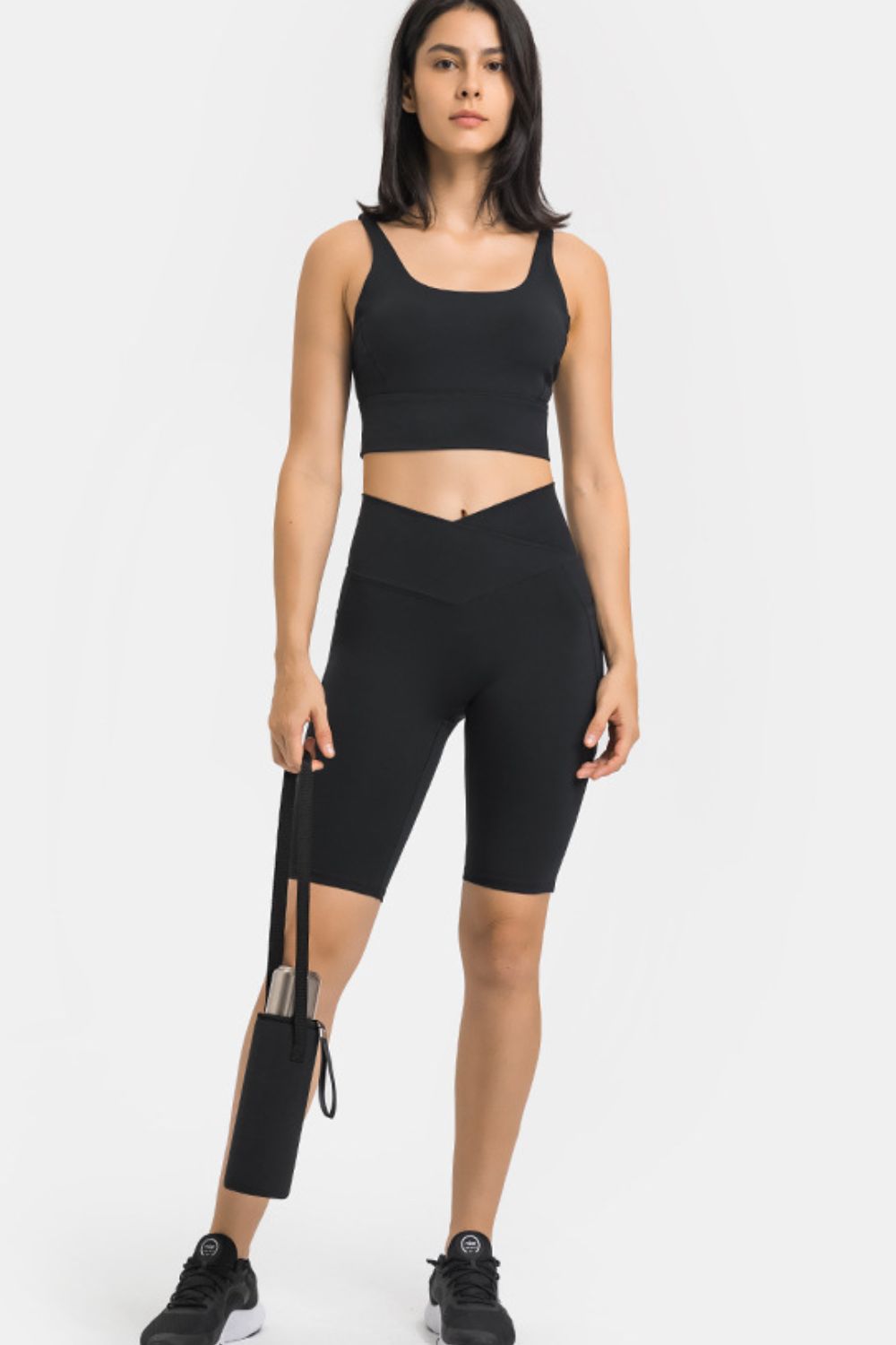 High waist biker shorts with pockets close up detail