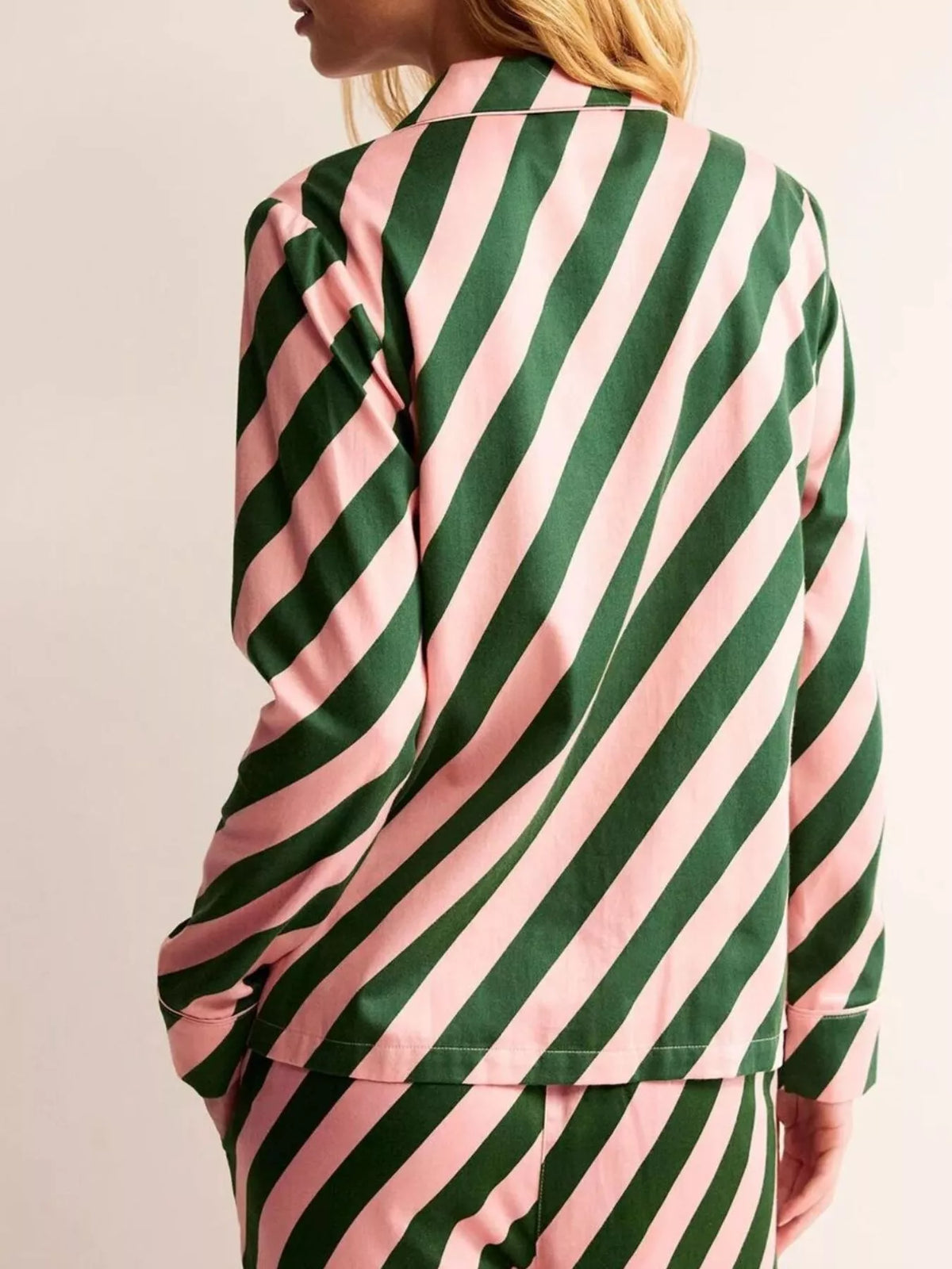 Relaxed striped pants from the lounge set