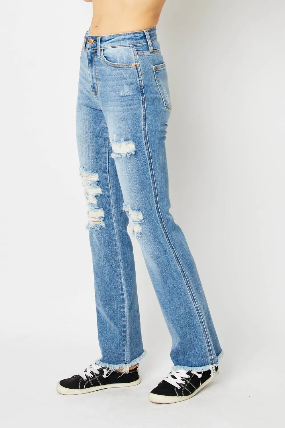 Judy Blue Distressed Raw Hem Bootcut Jeans – Full Size Denim - Fashorio