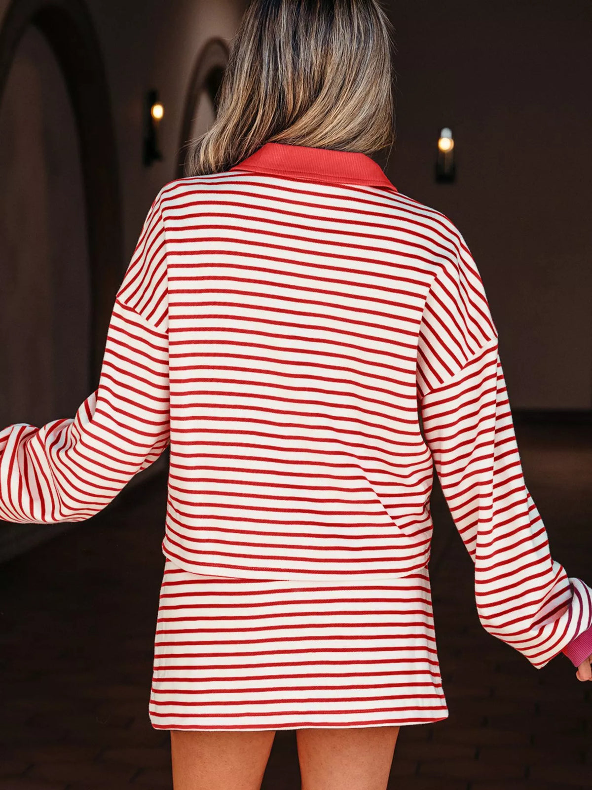 Stripe two piece set collar detail