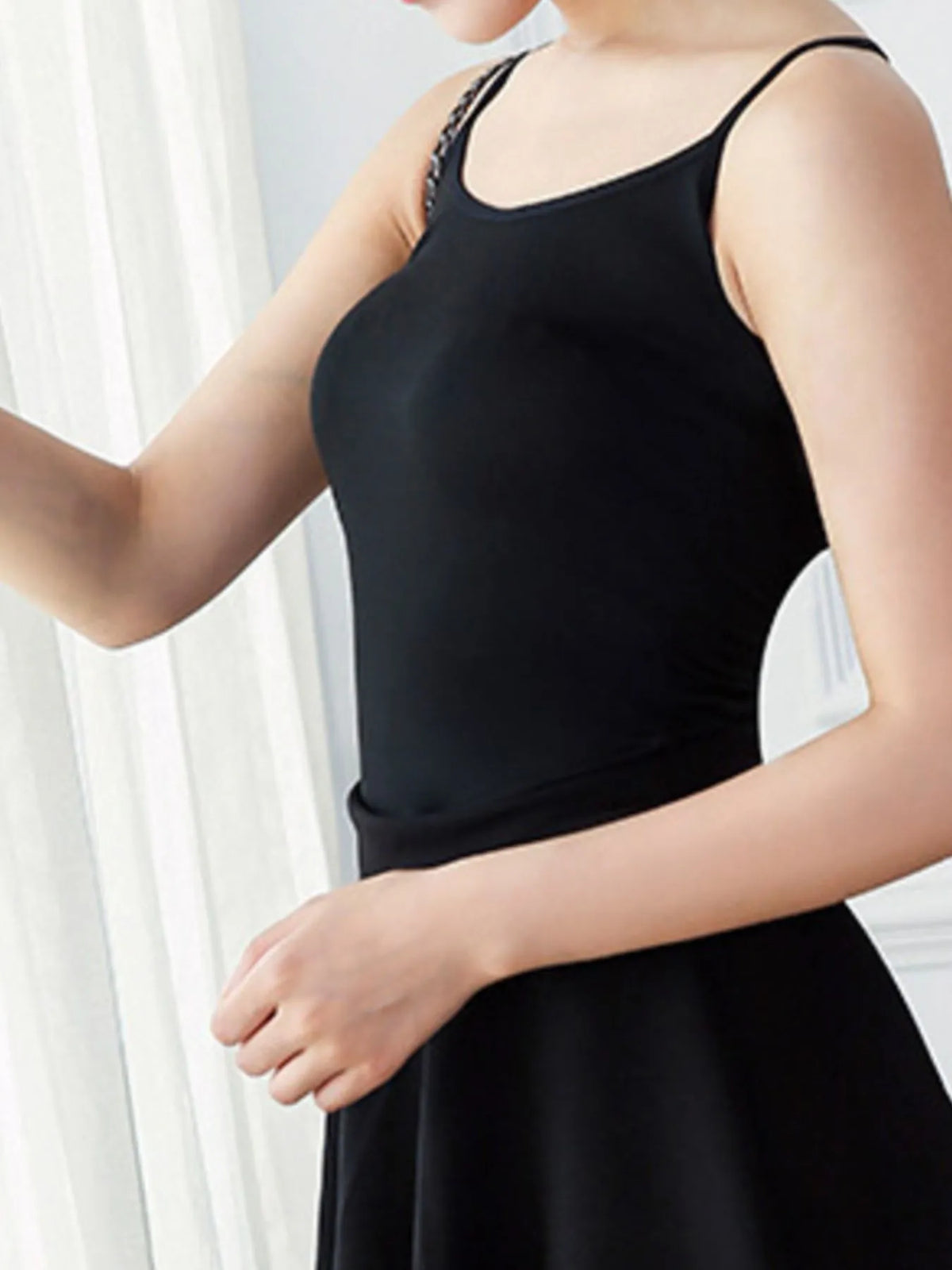 Scoop neck cami top full length view