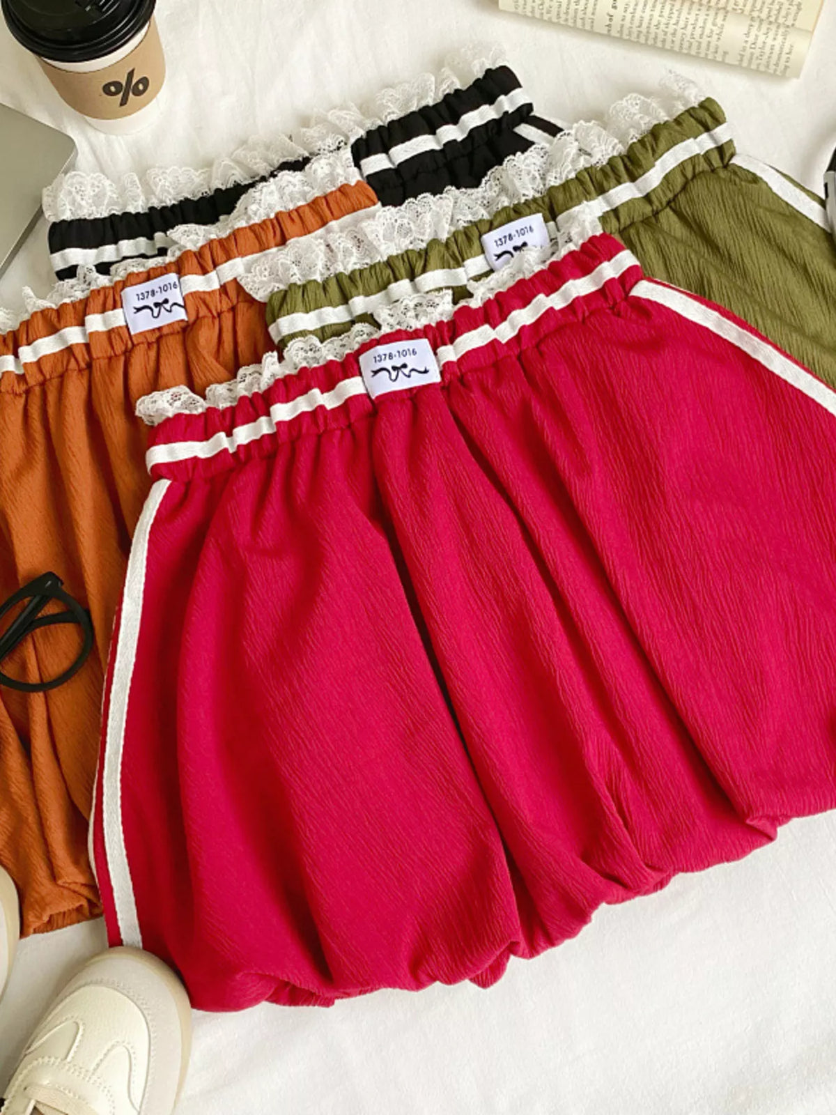Lace trim elastic waist mini skirt full length look