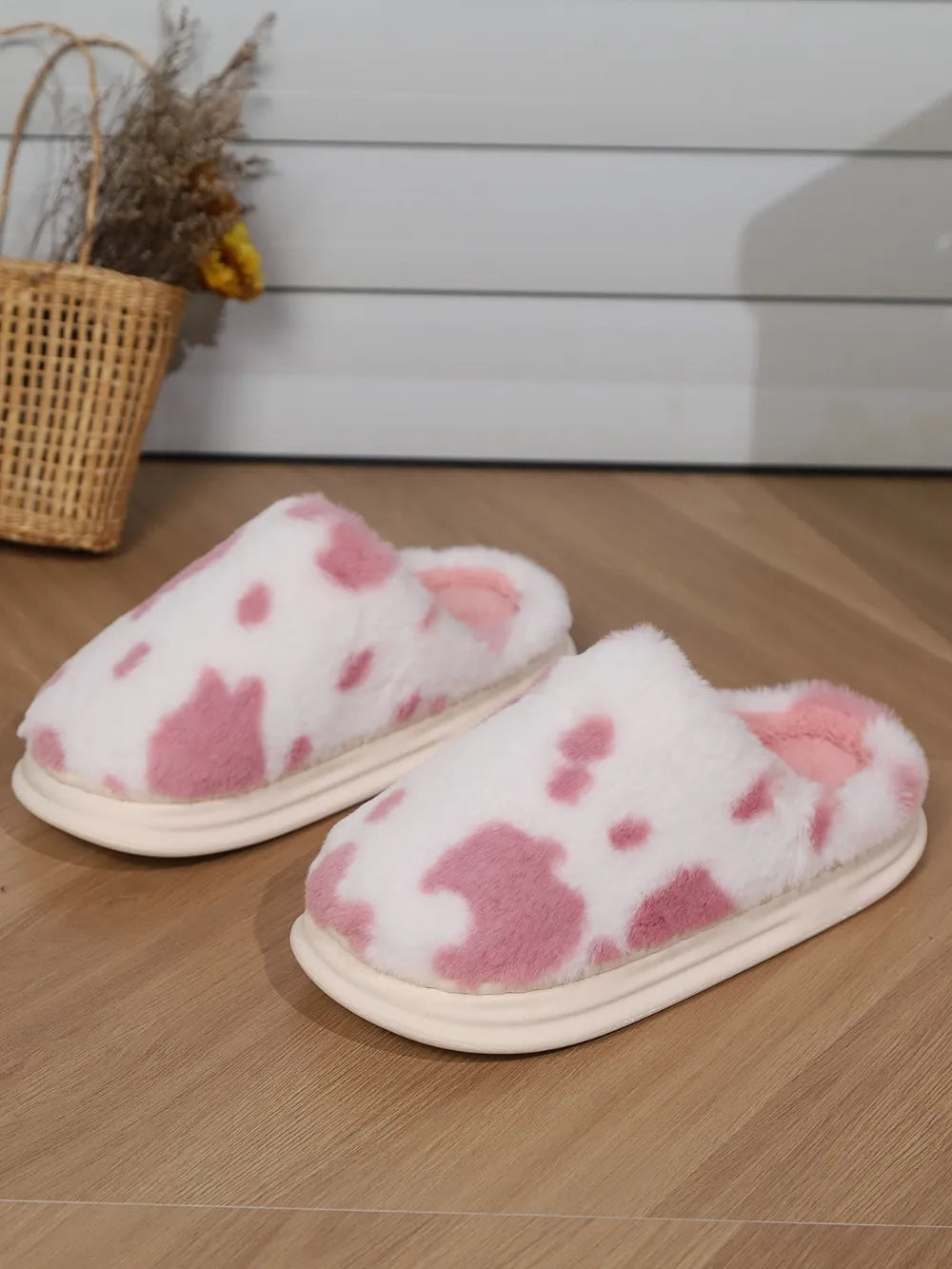 Animal Print Faux Fur Slippers - Fashorio