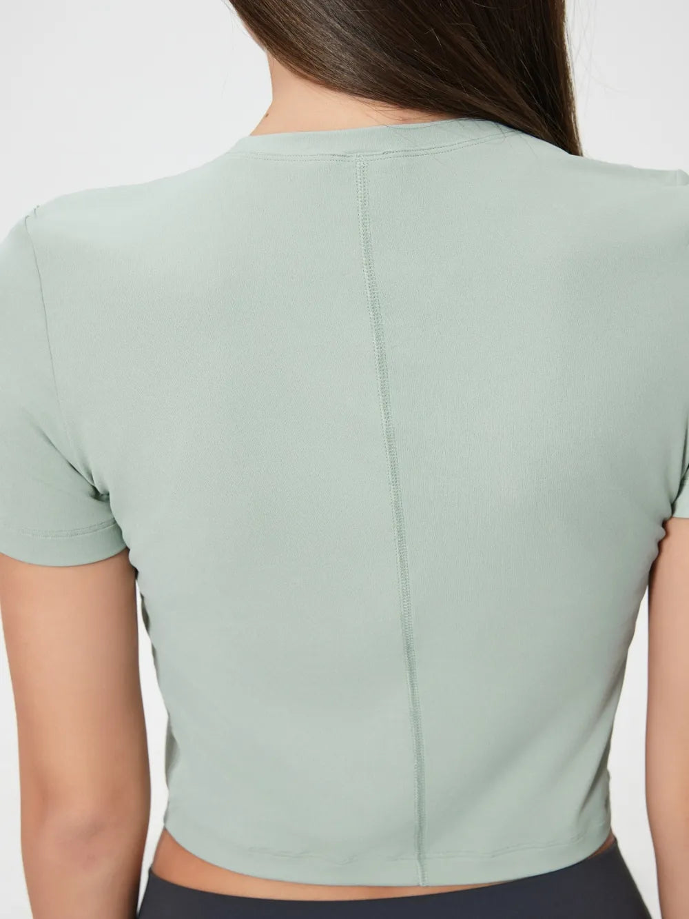 round neck short sleeve active tee on model styling