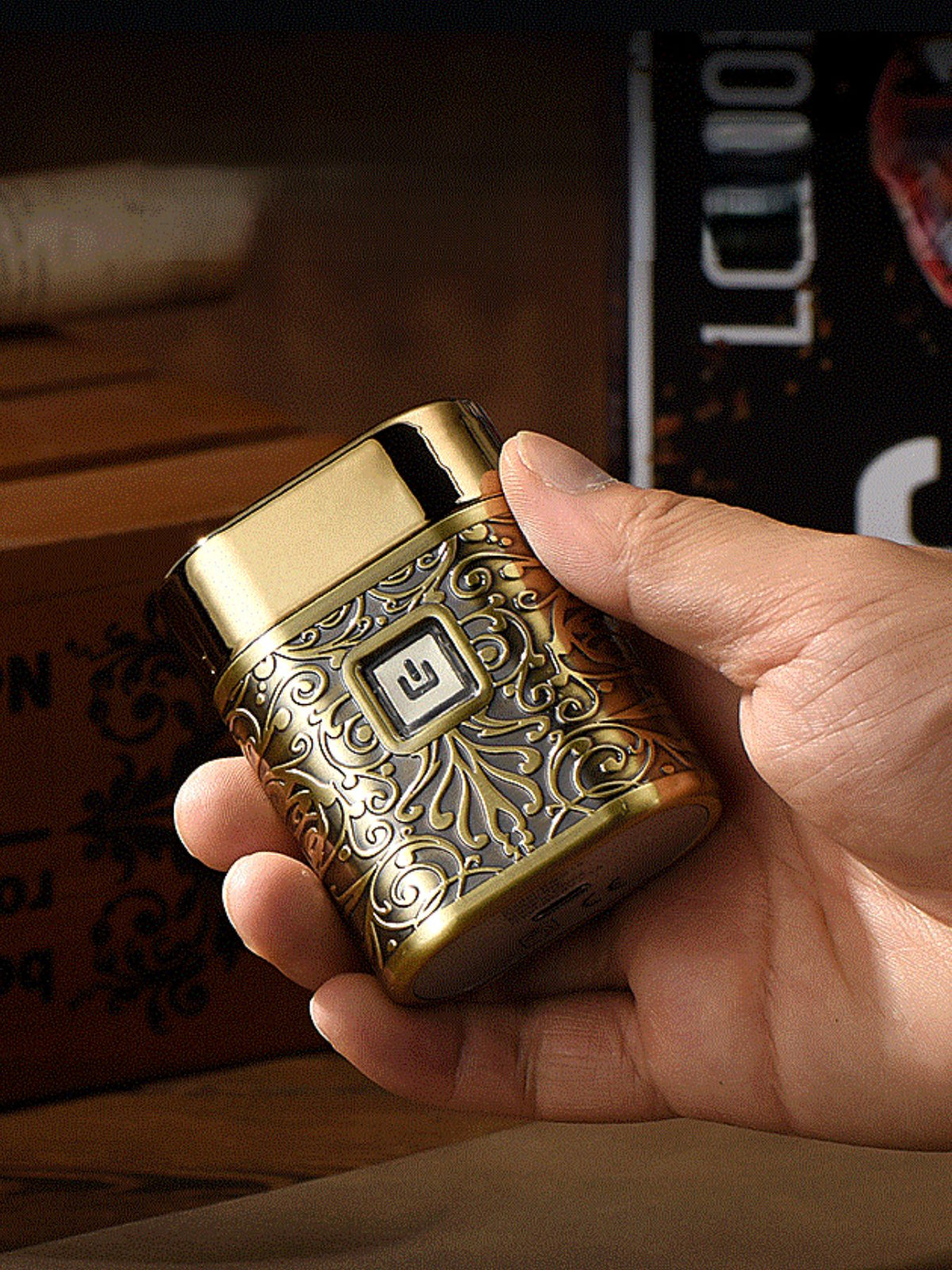 Portable shaver gold color view