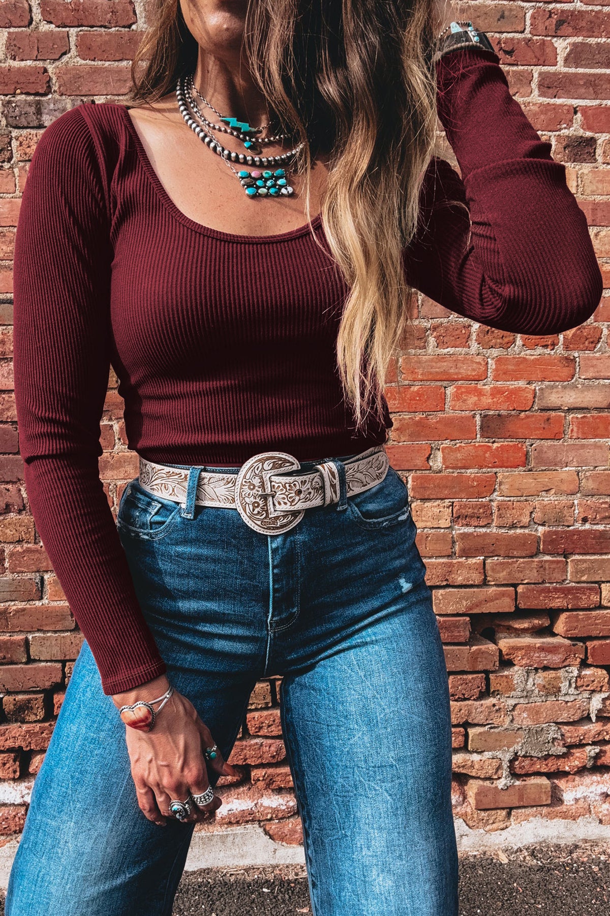 Long sleeve cropped brown top side view