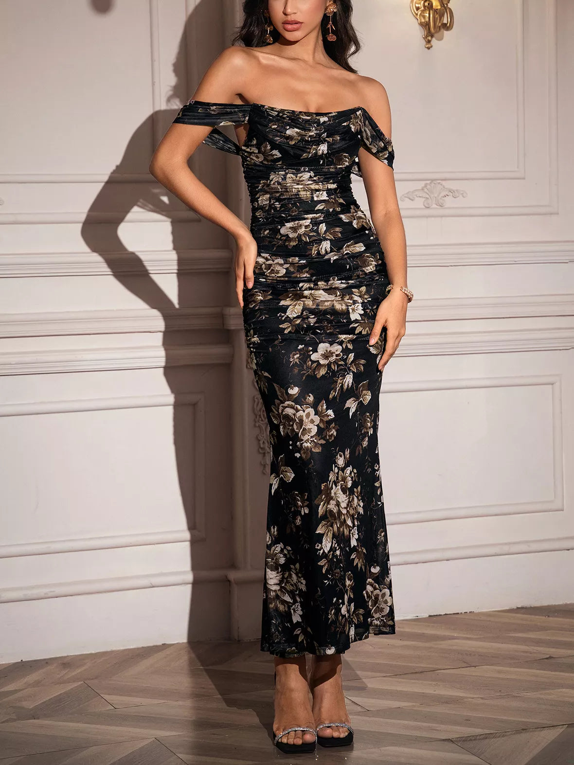 Fabric and floral detail on the mermaid dress