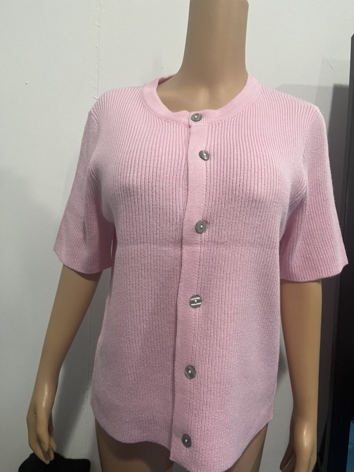 Short sleeve cardigan knit detail
