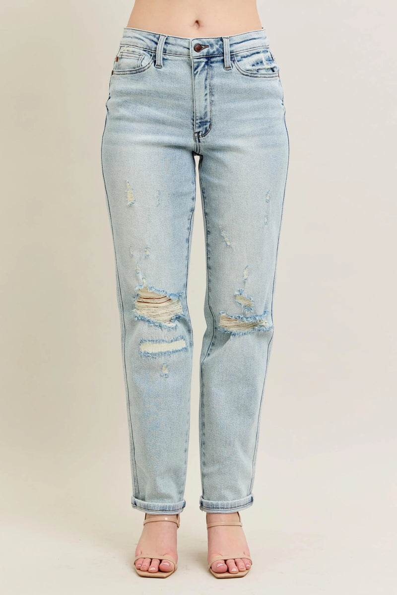 Judy Blue light wash single cuff boyfriend jeans front
