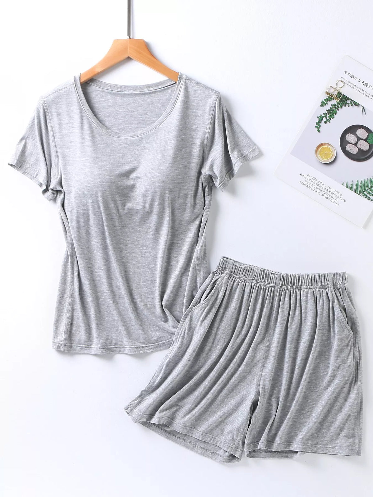 Plus size two piece lounge set styling