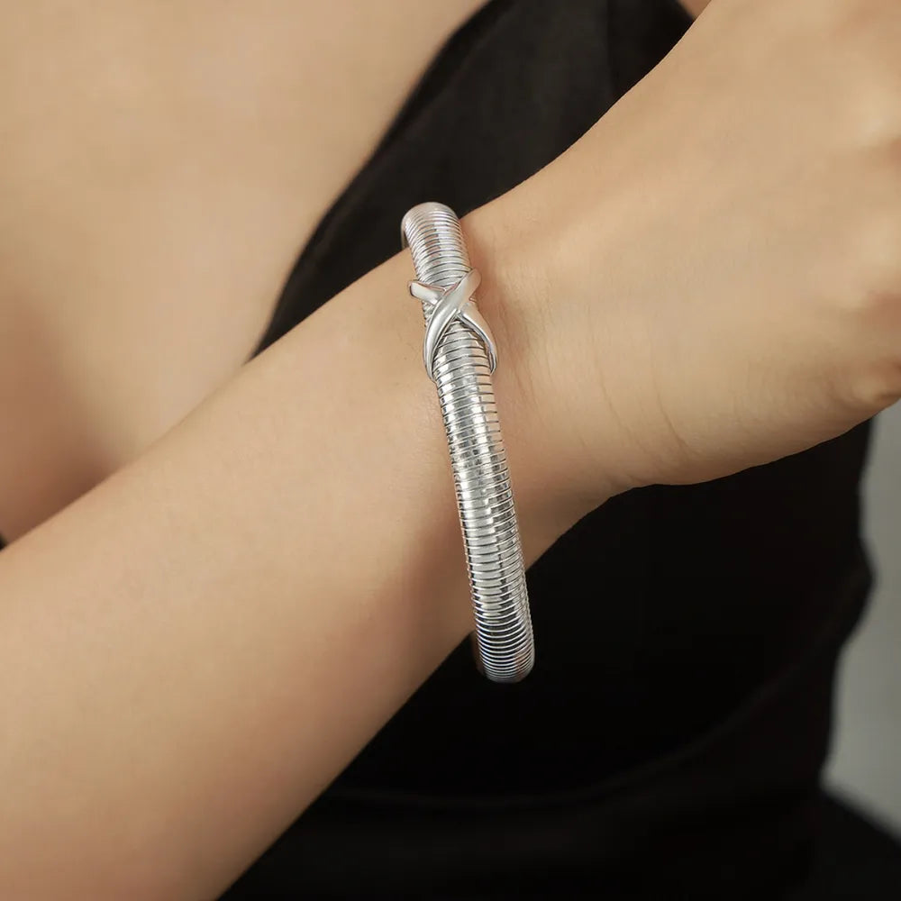 Titanium Steel Spring Shape Bracelet Silver One Size - Fashorio