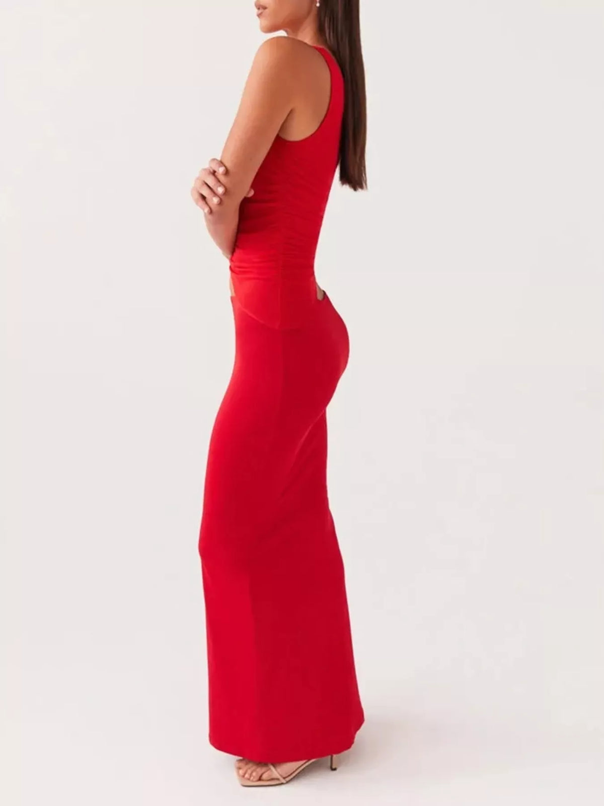 One shoulder top close up