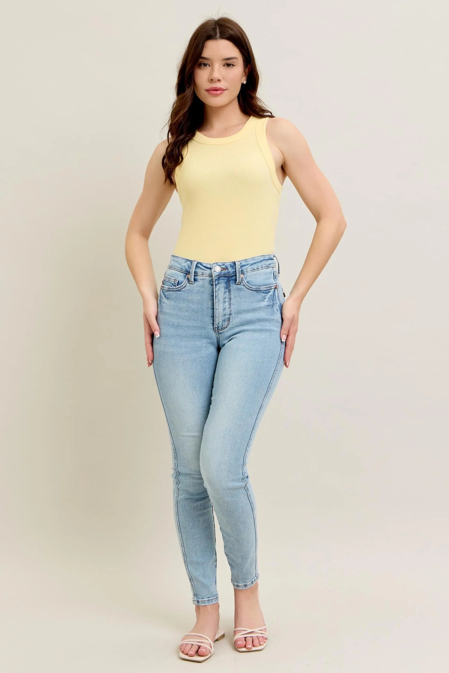 Judy Blue Full Size Mr Tummy Control Vintage Wash Skinny Jeans Plus Size - Fashorio