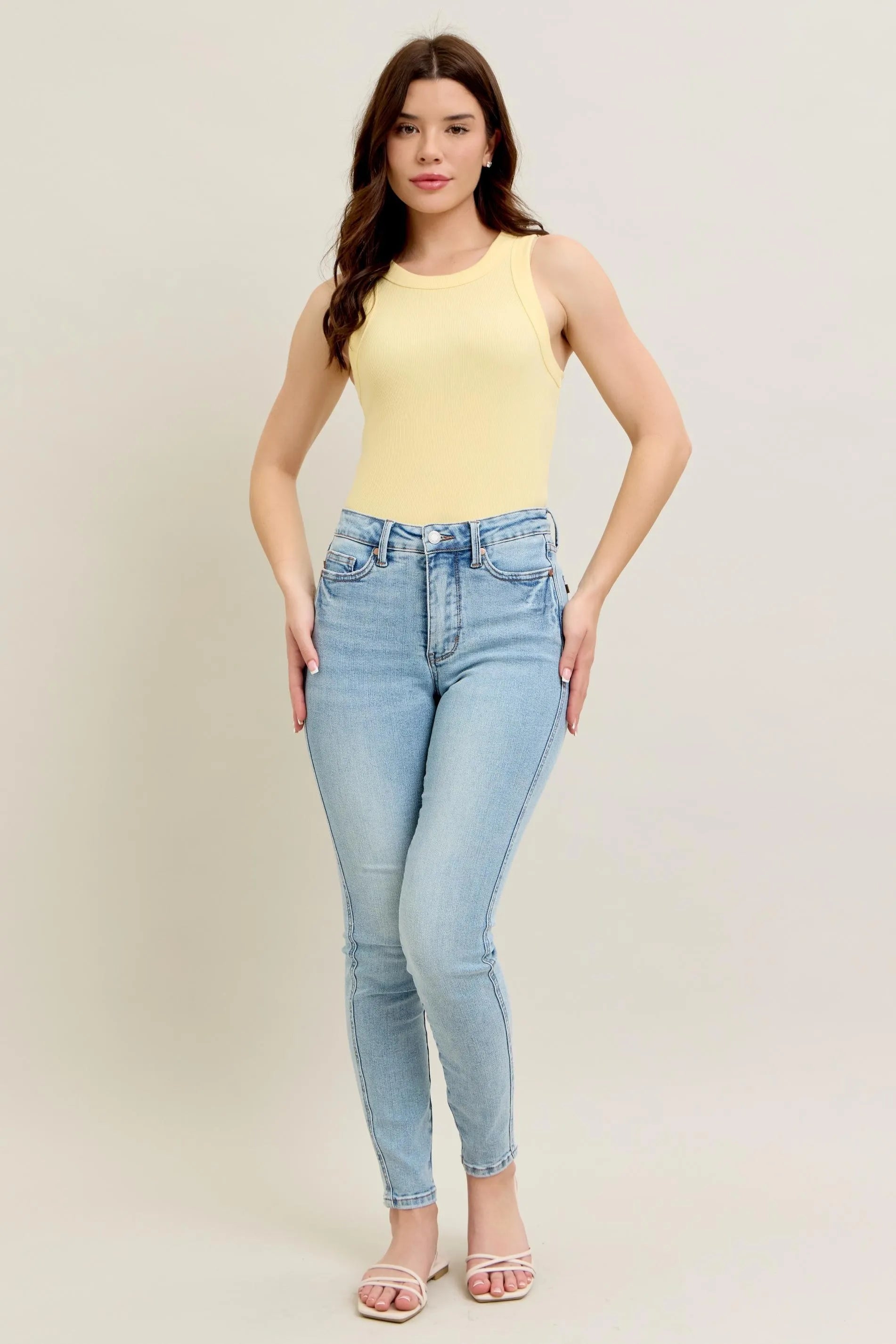 Judy Blue Full Size Mr Tummy Control Vintage Wash Skinny Jeans Plus Size - Fashorio