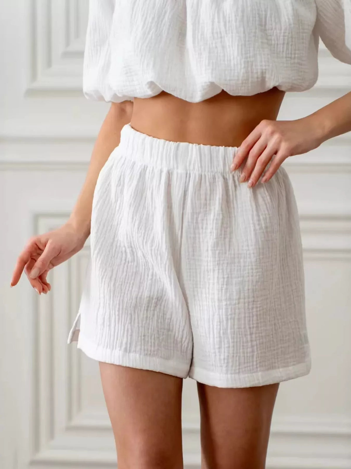 Off shoulder set color option two