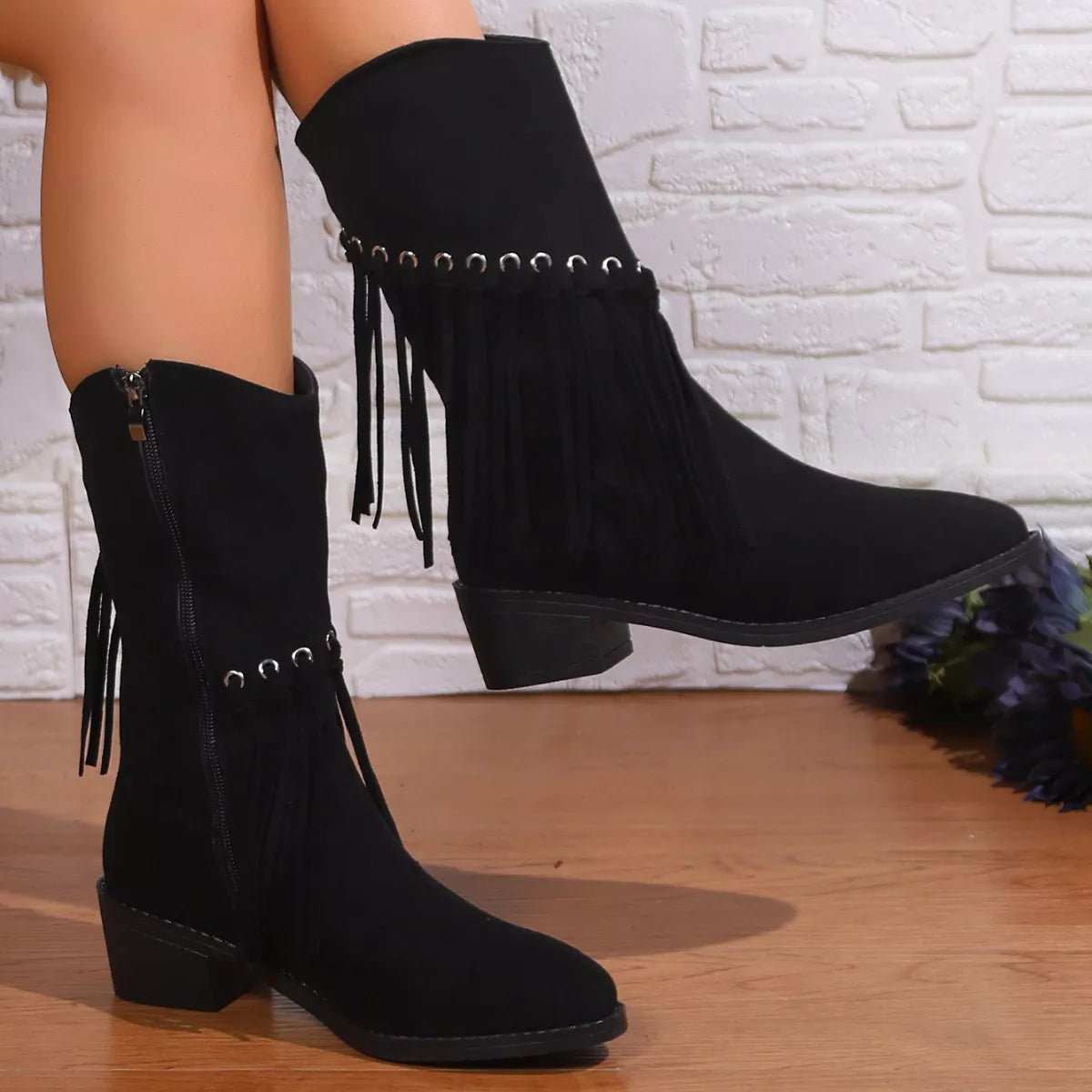 Fringe Western Block Heel Boots heel and sole detail