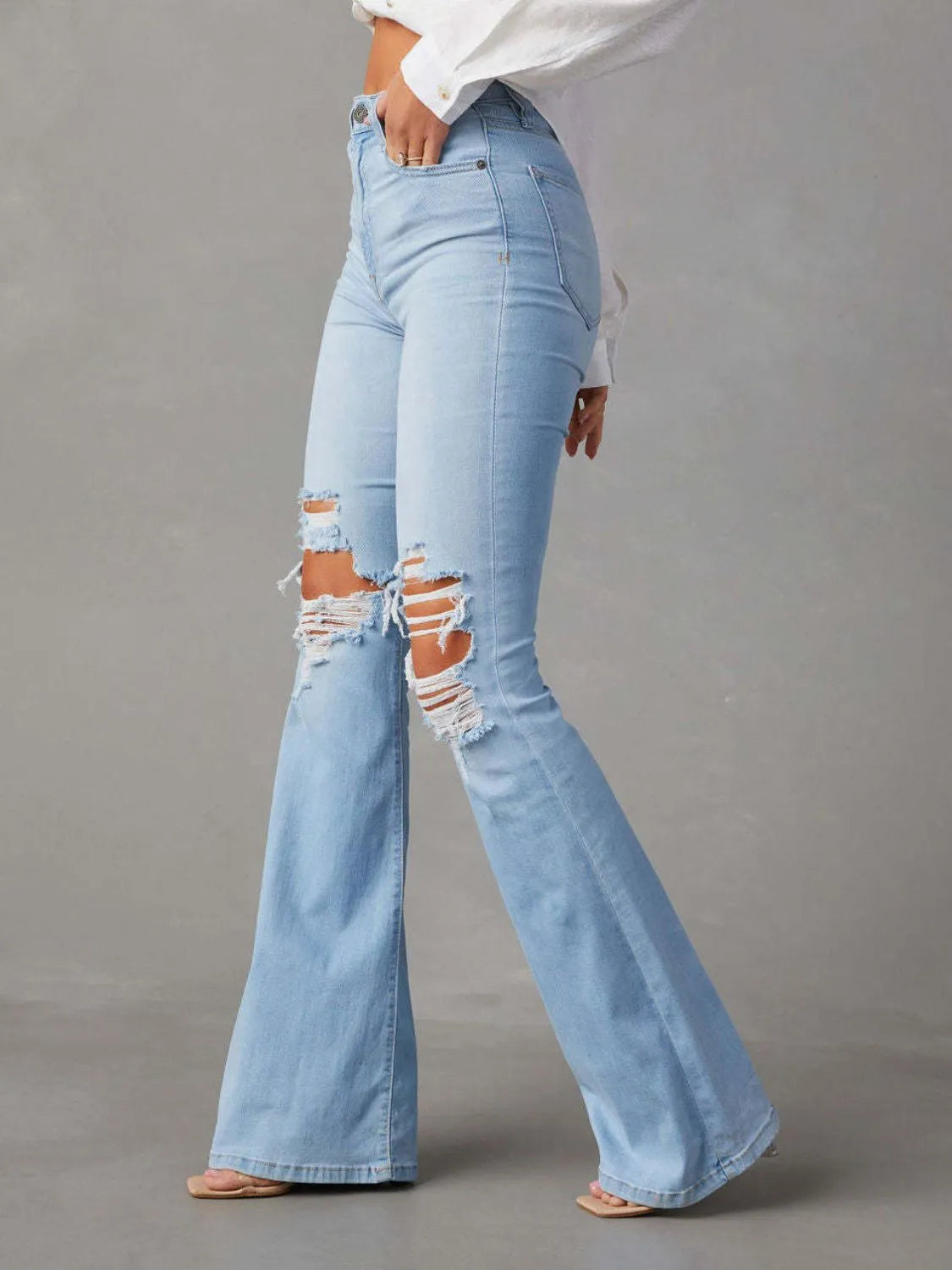 Skinny jeans back pocket view