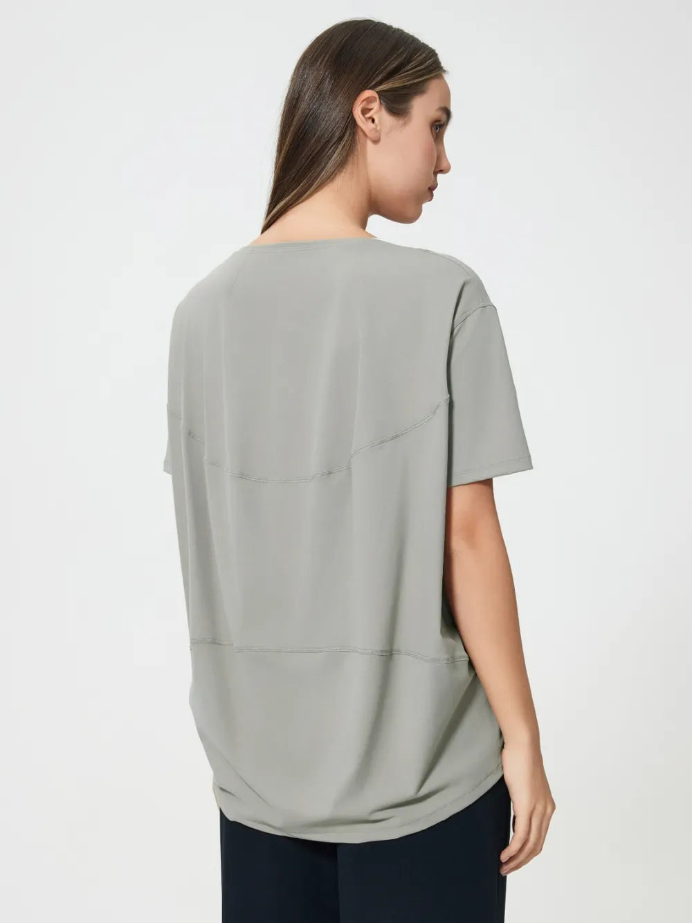 Round neck short sleeve active t-shirt three quarter view