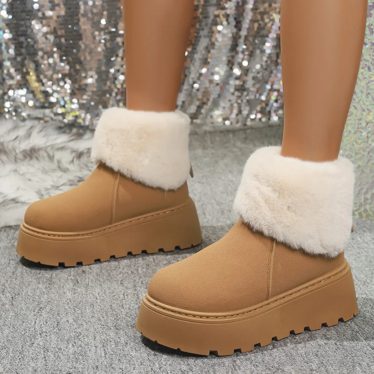 Round Toe Platform Boots - Fashorio