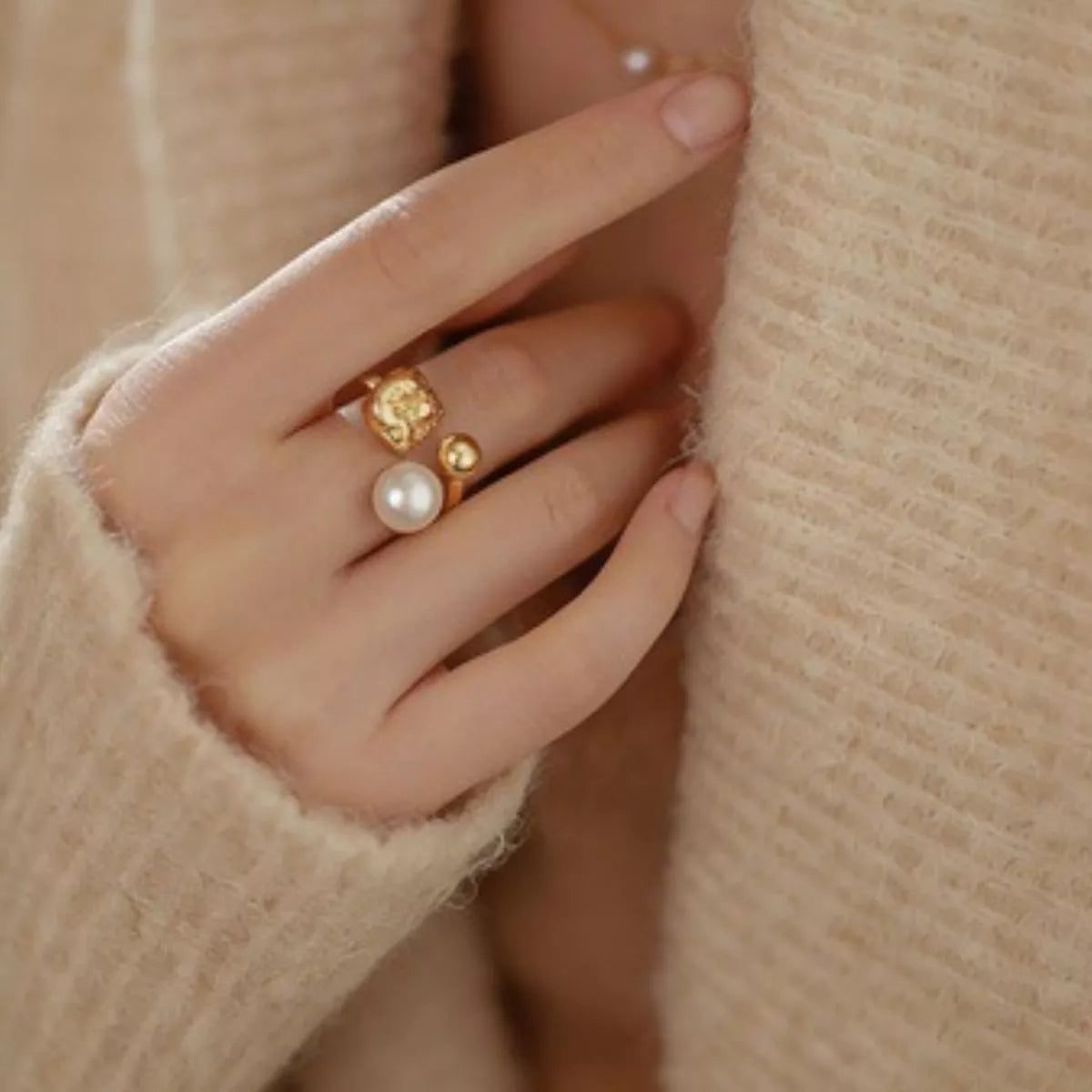 18K gold plated pearl open ring side view
