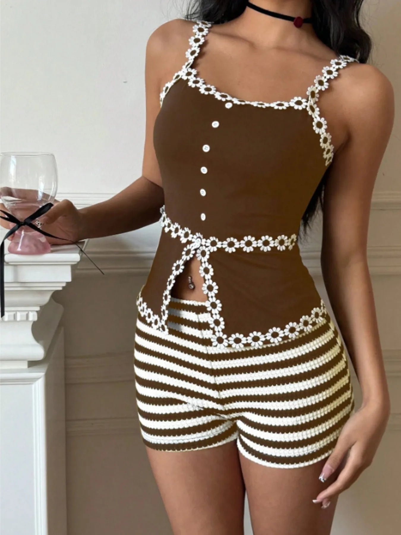 Striped High Waist Knit Shorts Coffee Brown - Fashorio