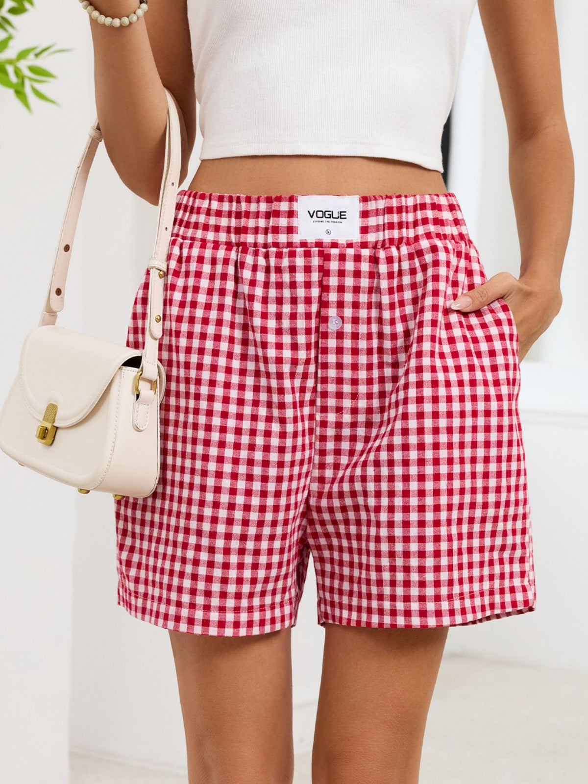 Gingham elastic waist shorts side profile view