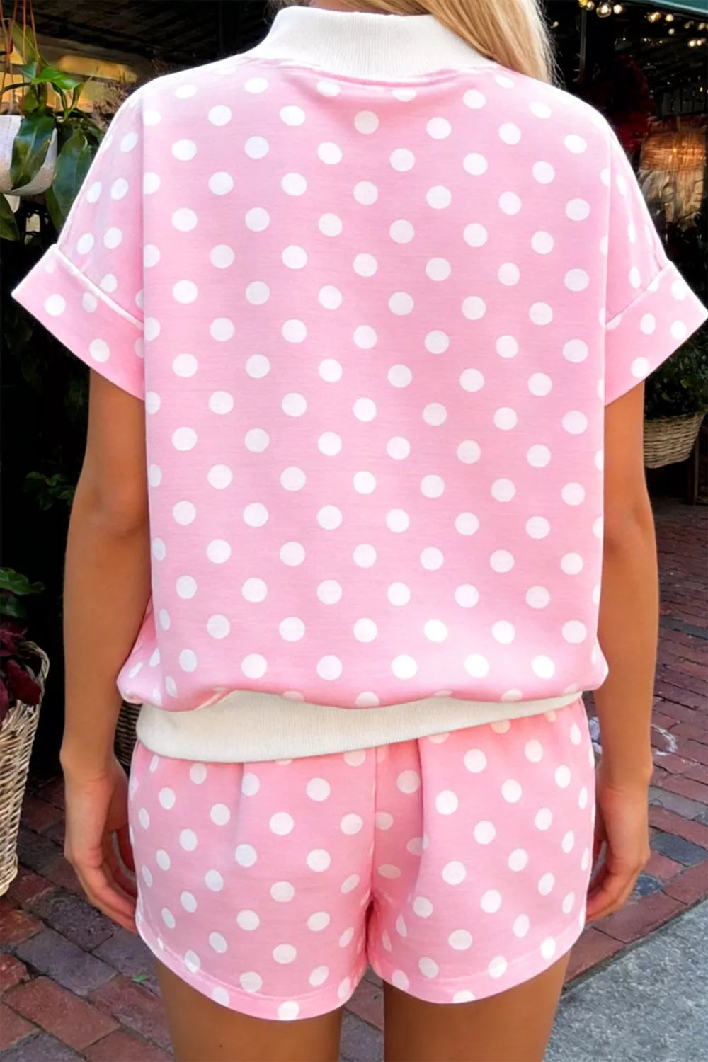 Polka dot short sleeve two piece set detail