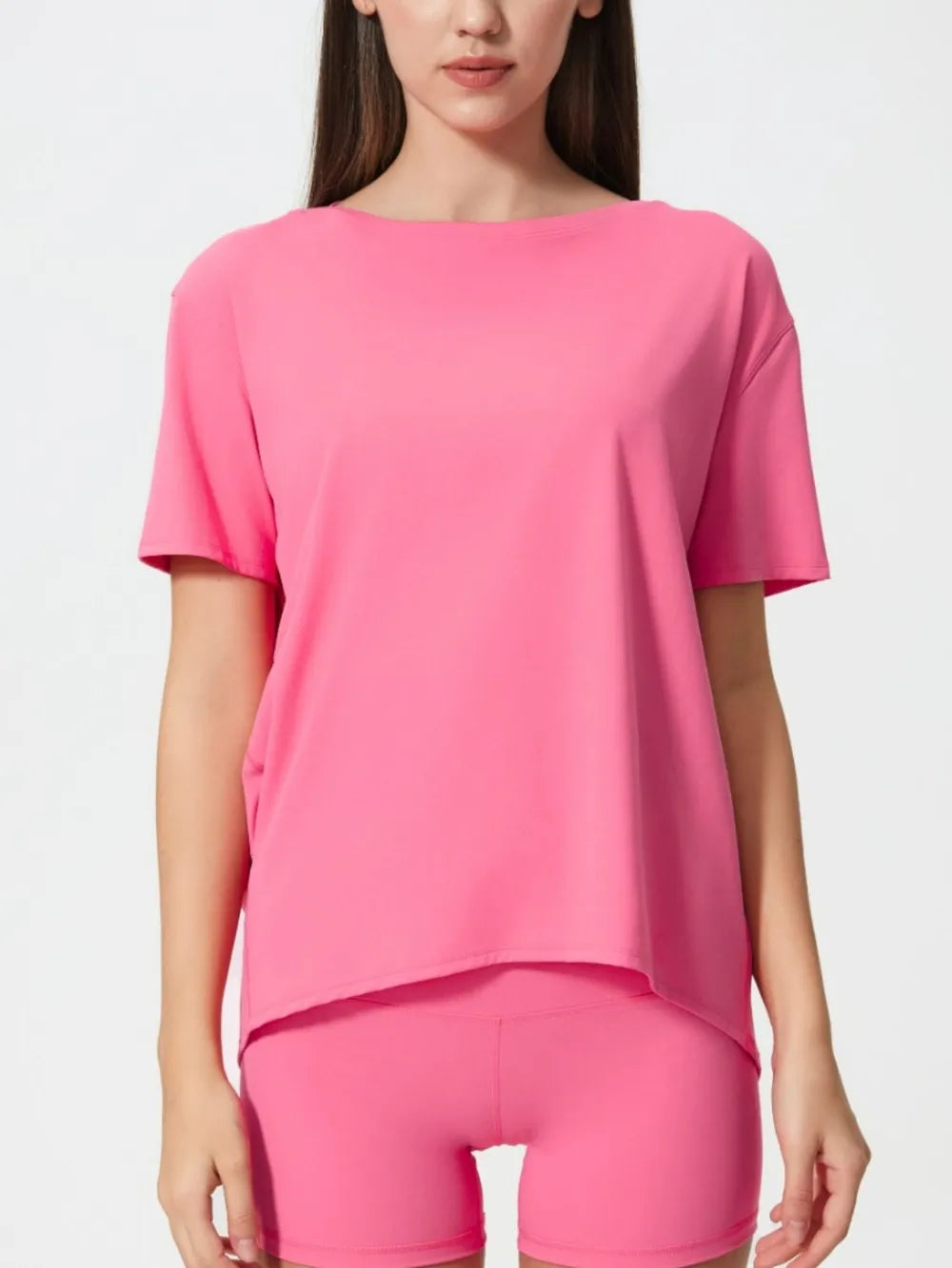 Round neck short sleeve active t-shirt side view
