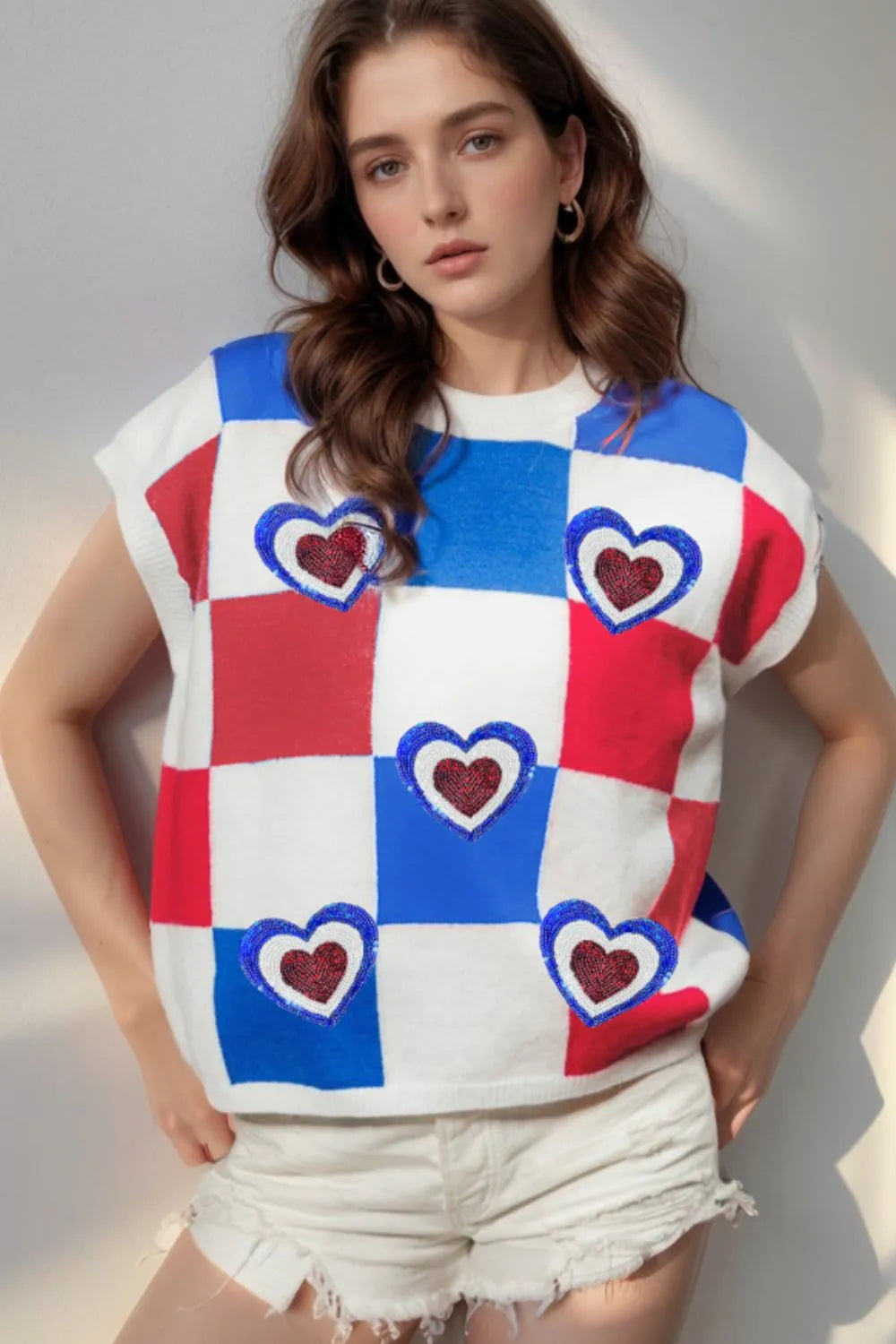 Sequin Heart Color Block Round Neck Knit Top - Fashorio