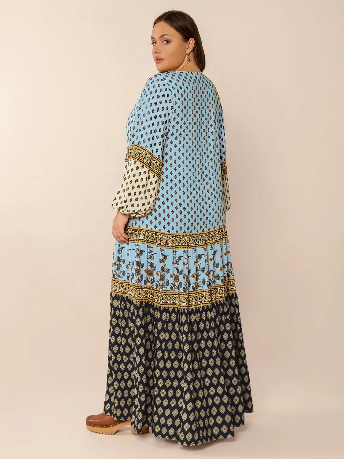 Plus size V neck balloon sleeve maxi dress in sky blue styled look