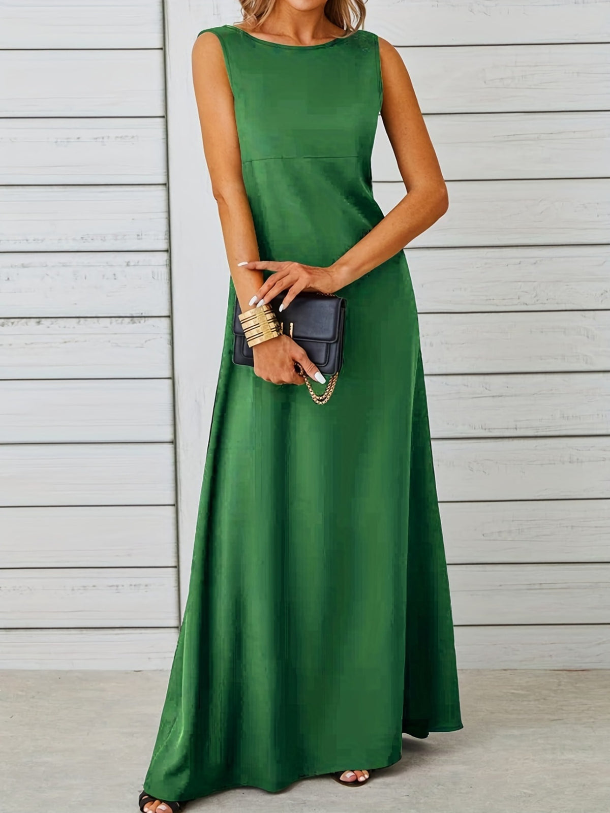 Color range of flowy maxi dress