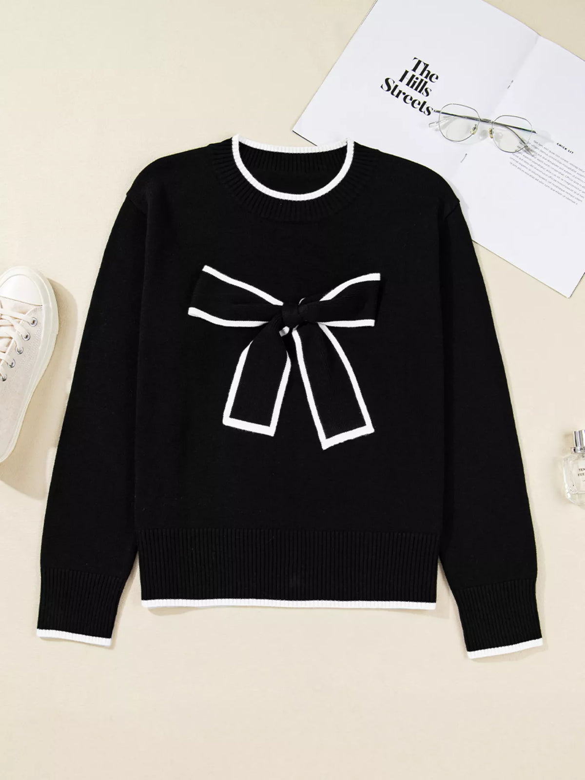 bow cropped sweater sleeve detail