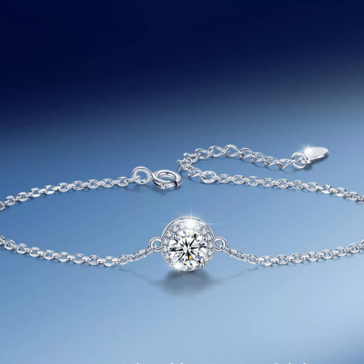 Silver chain and clasp detail of the moissanite bracelet