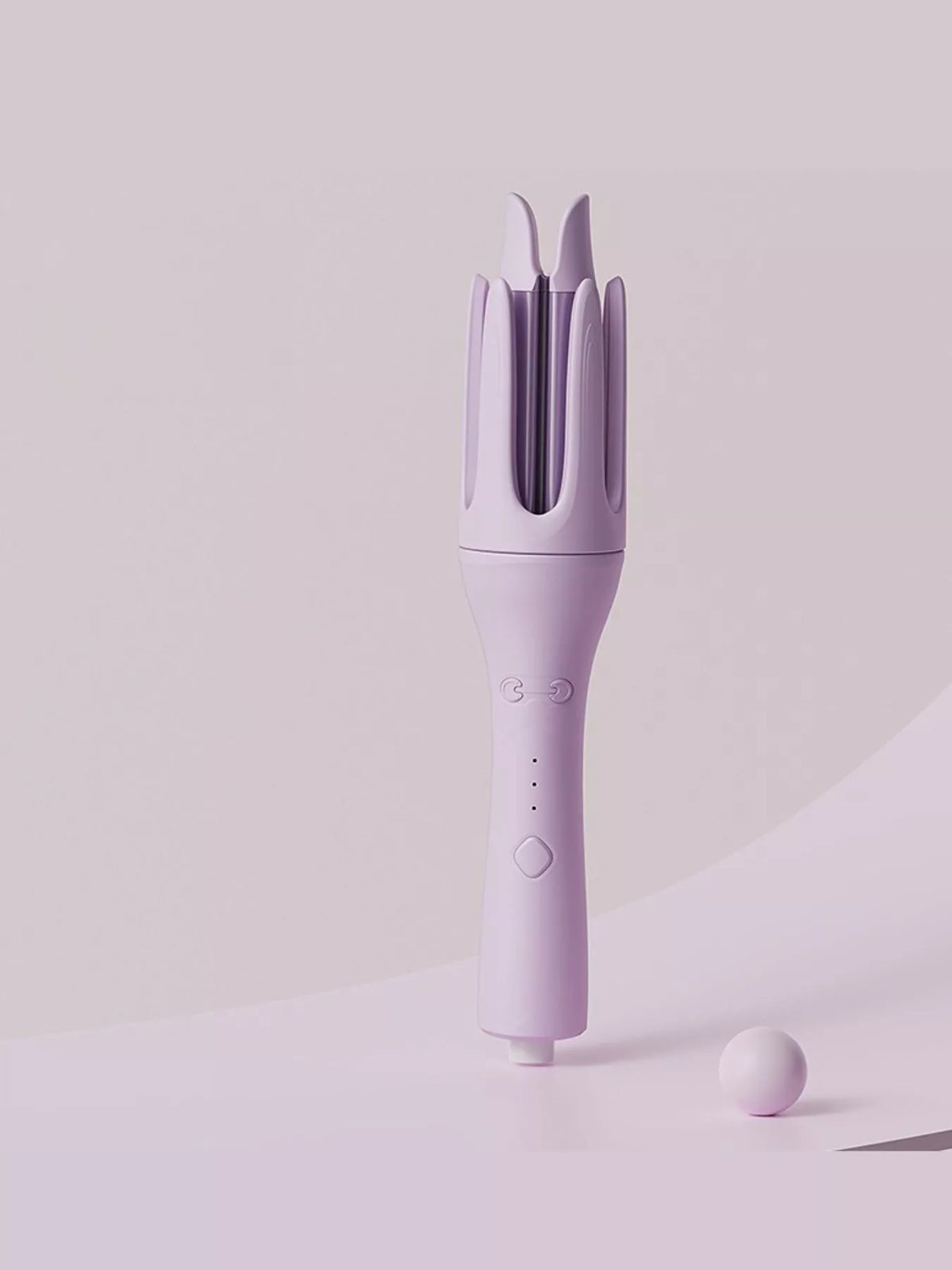 Automatic curling iron charging by cable
