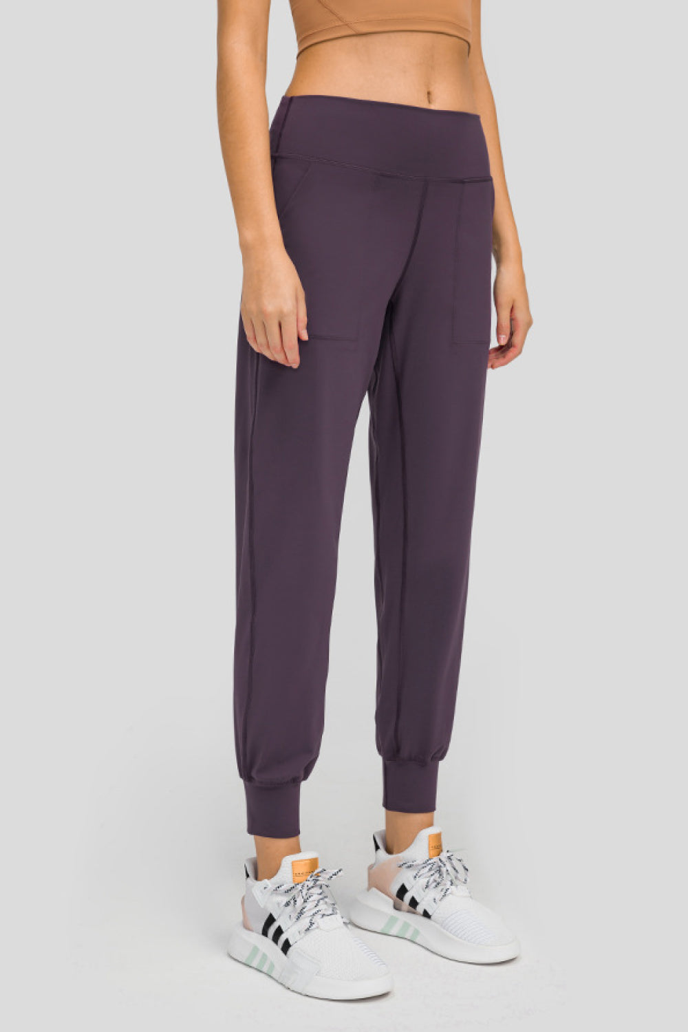 Wide waistband slant pocket pants front view