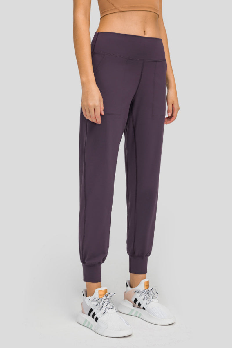Wide waistband slant pocket pants front view