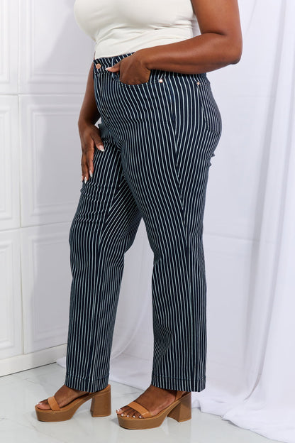 Judy Blue Cassidy High Waisted Tummy Control Striped Jeans – Full Size - Fashorio