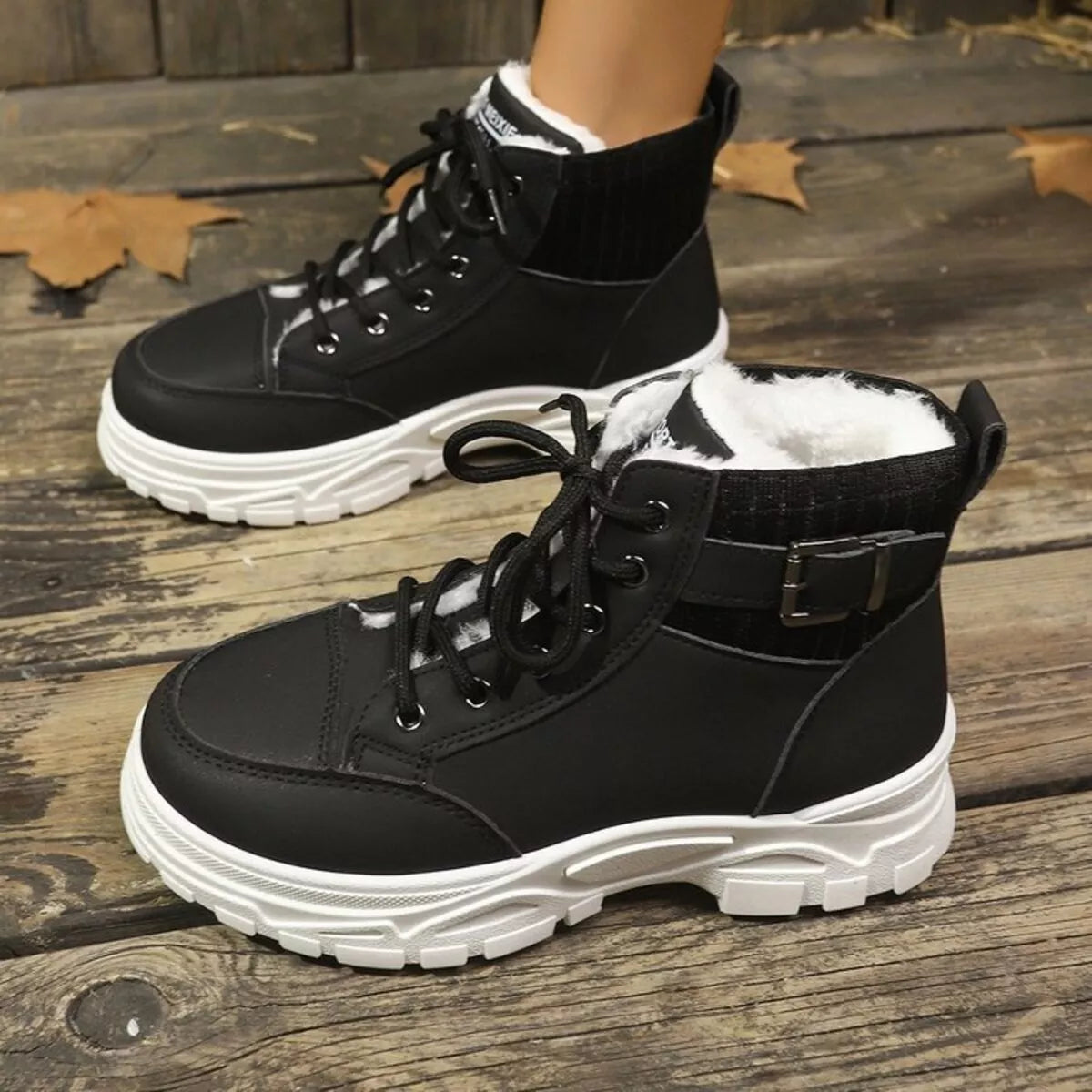 Plush lining lace up boots side profile